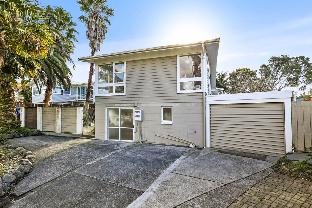 10 La Trobe Street, Pakuranga Heights, Auckland - Carousel 35