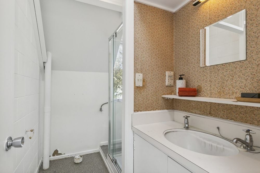 10/15 Mckinley Crescent, Brooklyn, Wellington - Carousel 8