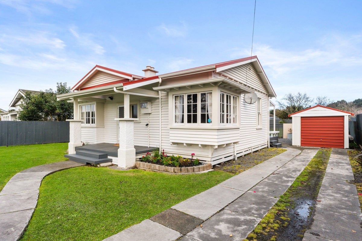 187 Crawford Road, Kaiti, Gisborne - Carousel 2