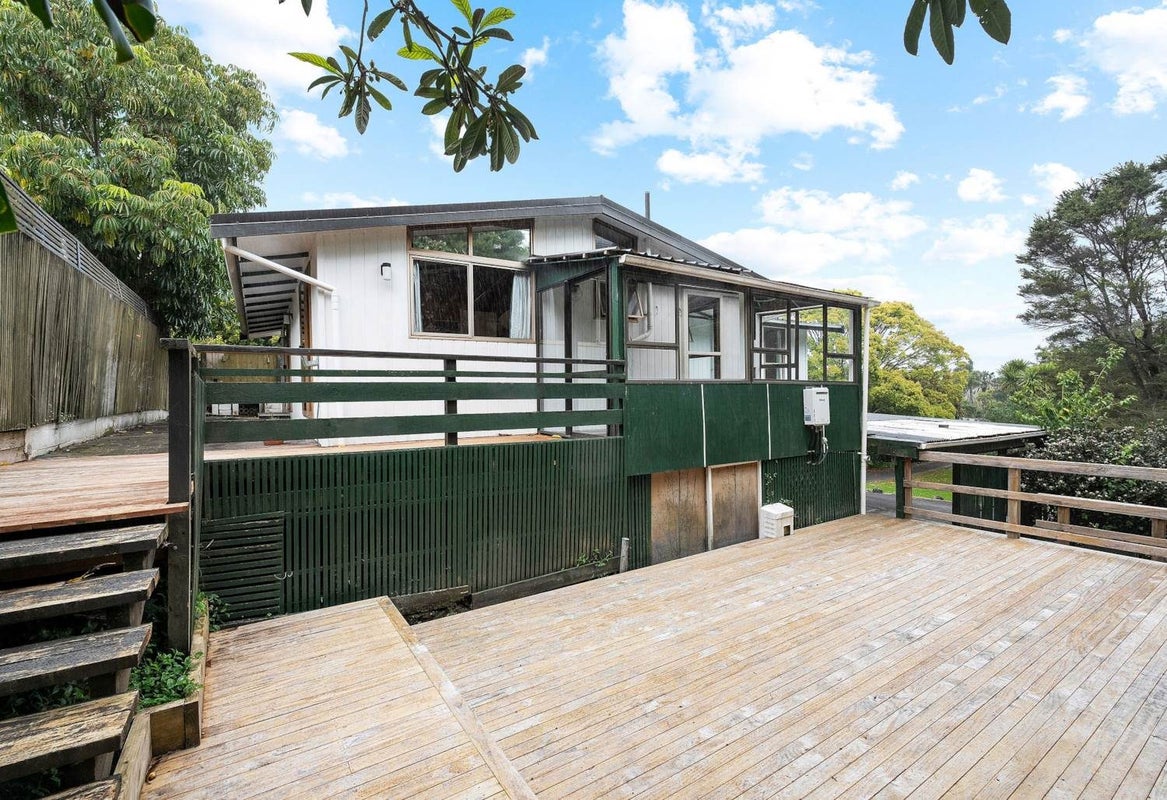 13 Reynolds Place, Torbay, Auckland - Carousel 2