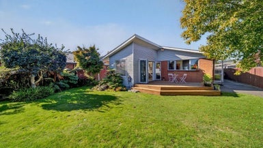 5A Roberta Drive, Somerfield, Christchurch - Carousel 1