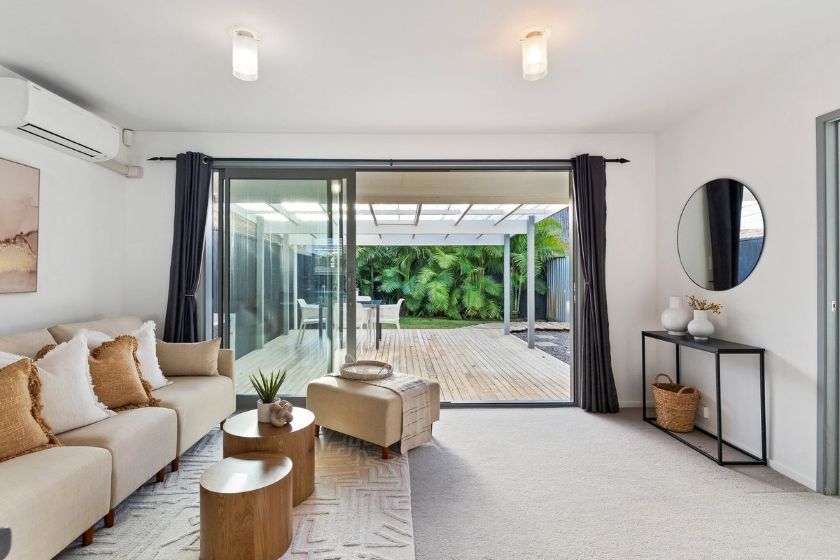 A/0 Holly Street, Avondale, Auckland - Carousel 2