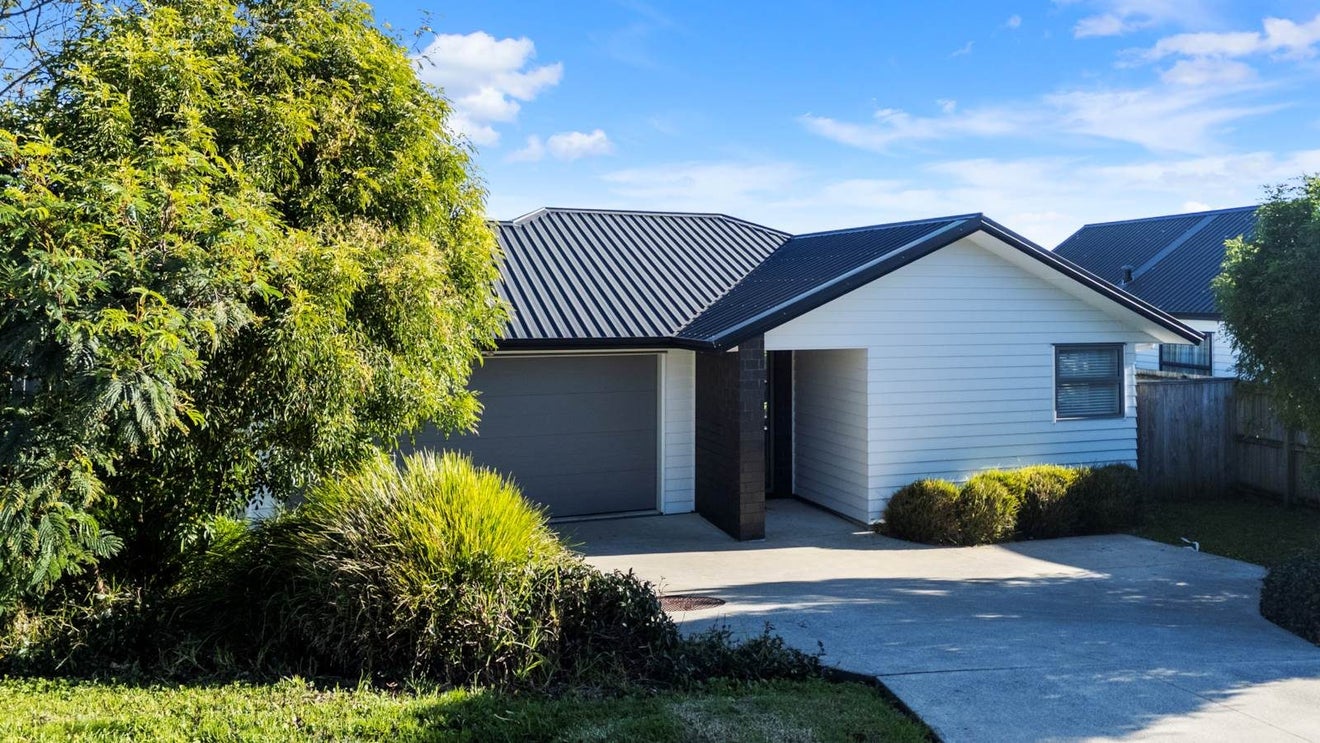 34 Twin Parks Rise, Papakura, Papakura - Carousel 17