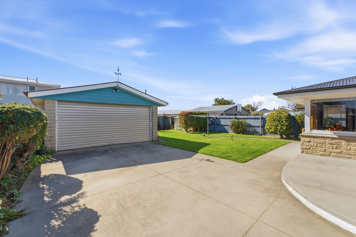 8 Fairford Street, Bishopdale, Christchurch - Carousel 2