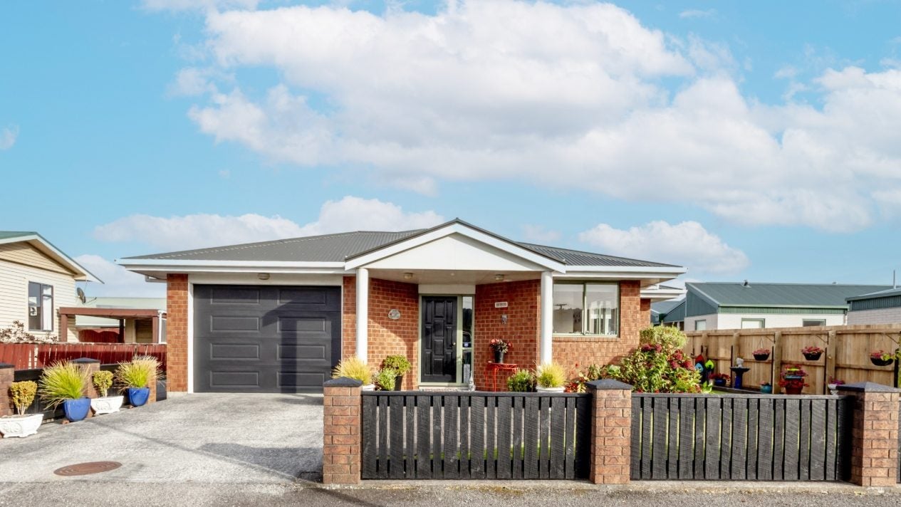 20 Tasman Street, Greymouth, Greymouth - Carousel 1