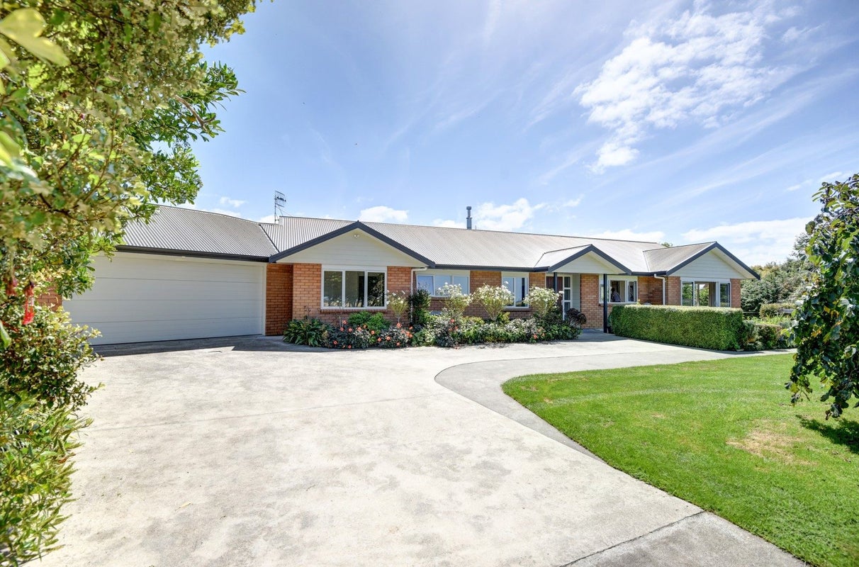 124 State Highway 3, Westmere, Whanganui - Carousel 1