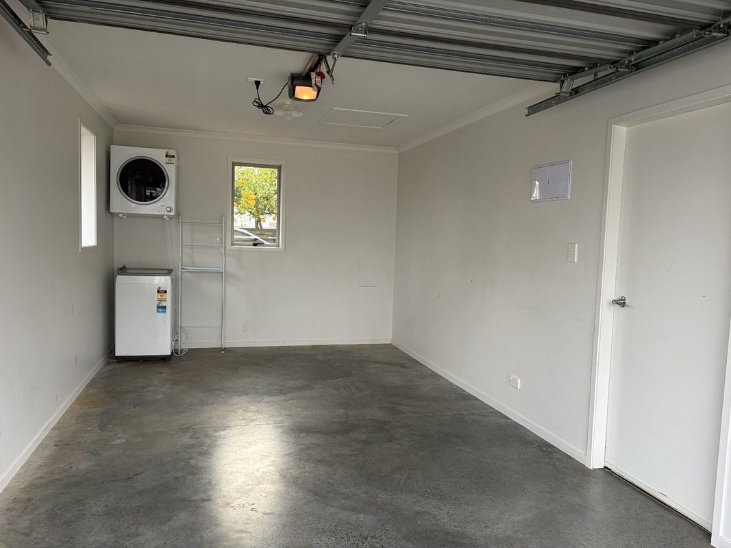 1/48 Fifth Avenue, Enderley, Hamilton - Carousel 17