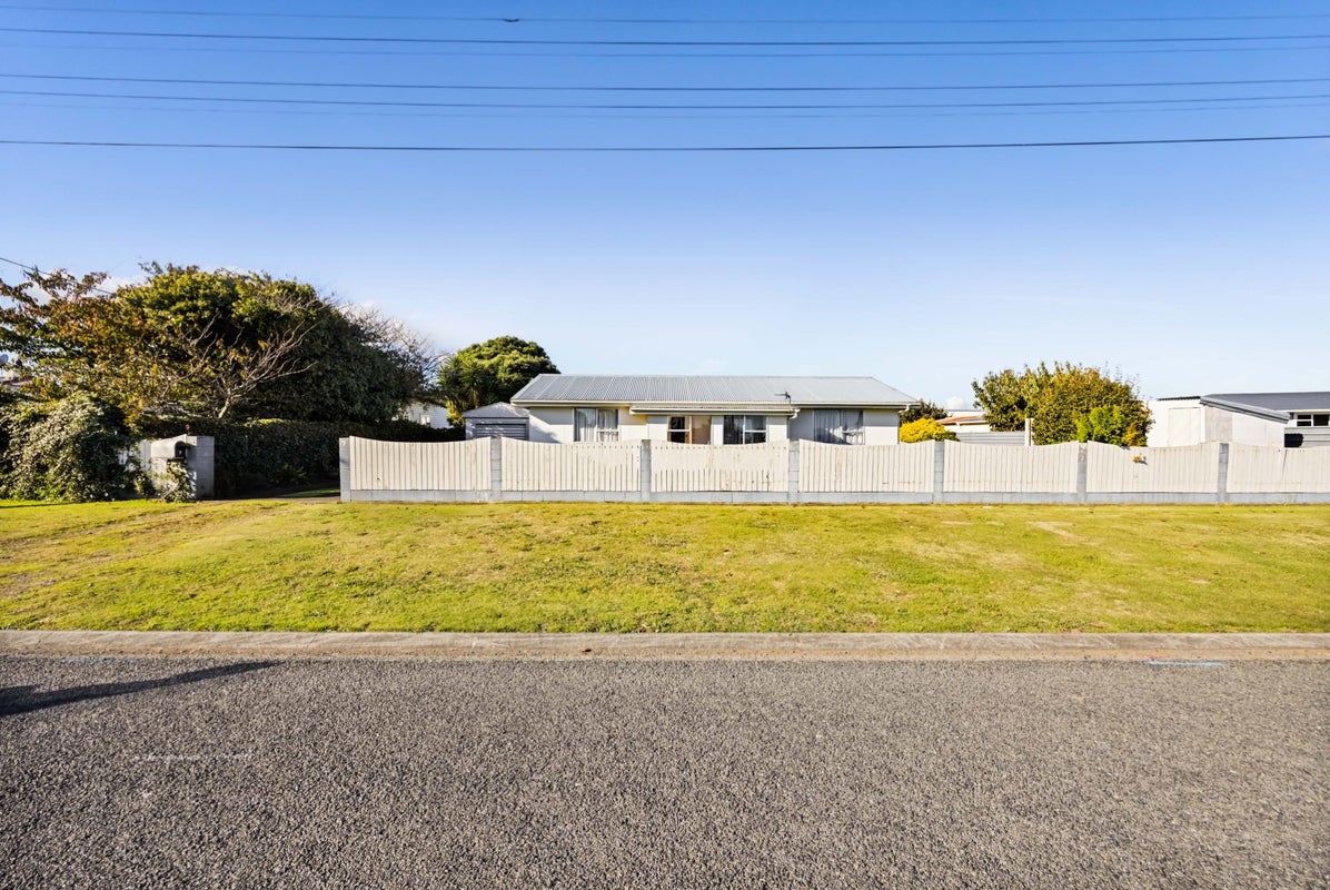 7 Grey Street, Normanby, Hawera - Carousel 24
