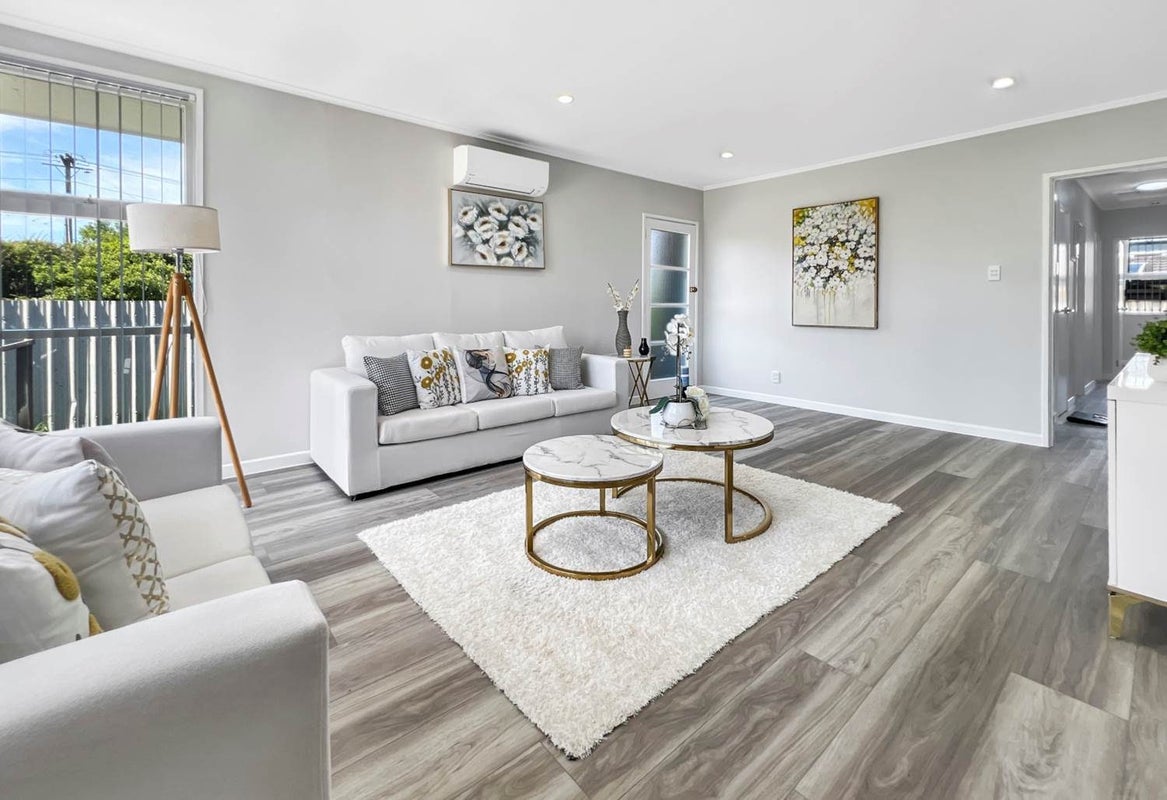 17 Oxford Road, Manurewa, Auckland - Carousel 1
