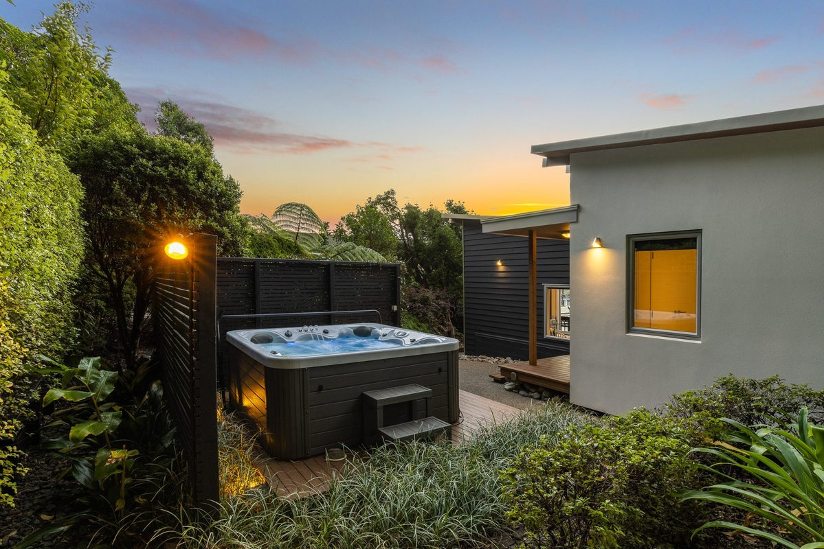 37A Kotare Street, Waikanae - Carousel 2