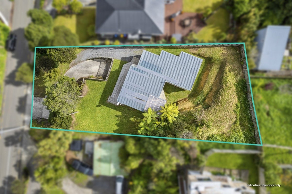 25 Kiriwai Road, Paremata, Porirua - Carousel 23