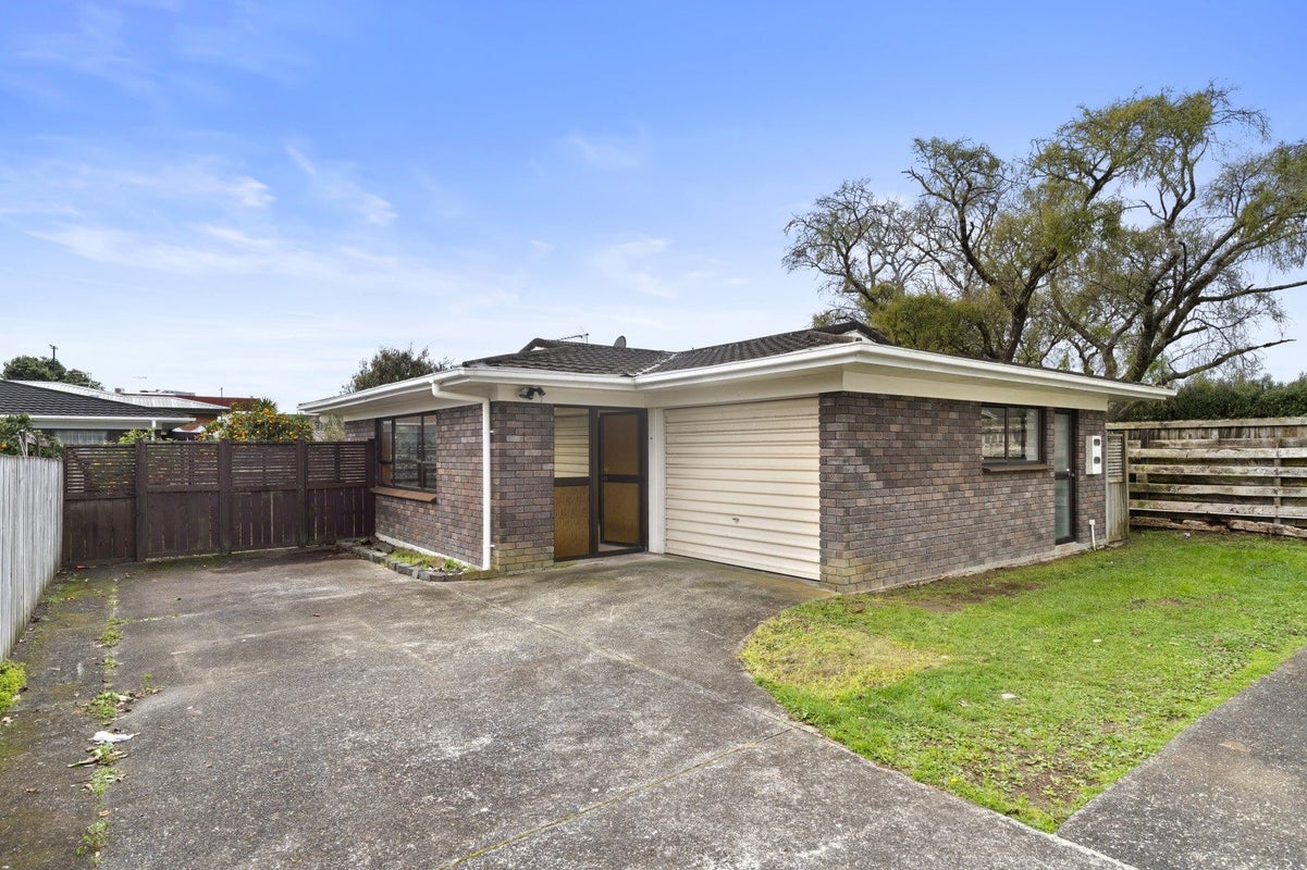 33C Harris Street, Pukekohe, Pukekohe - Carousel 1