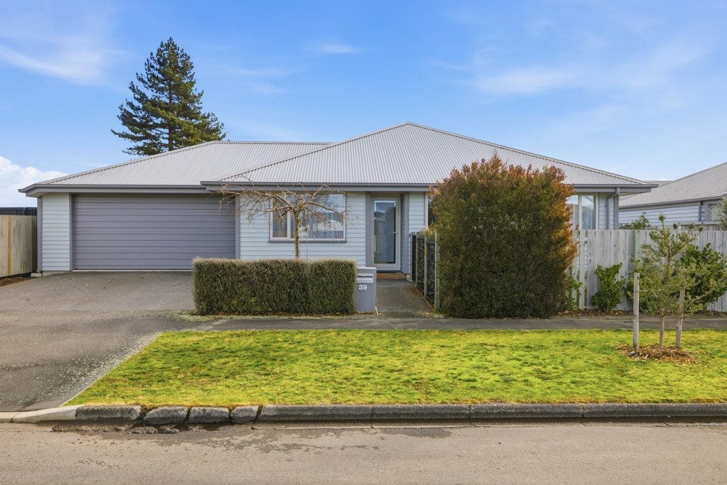 39 Baynes Street, Burwood, Christchurch - Carousel 1