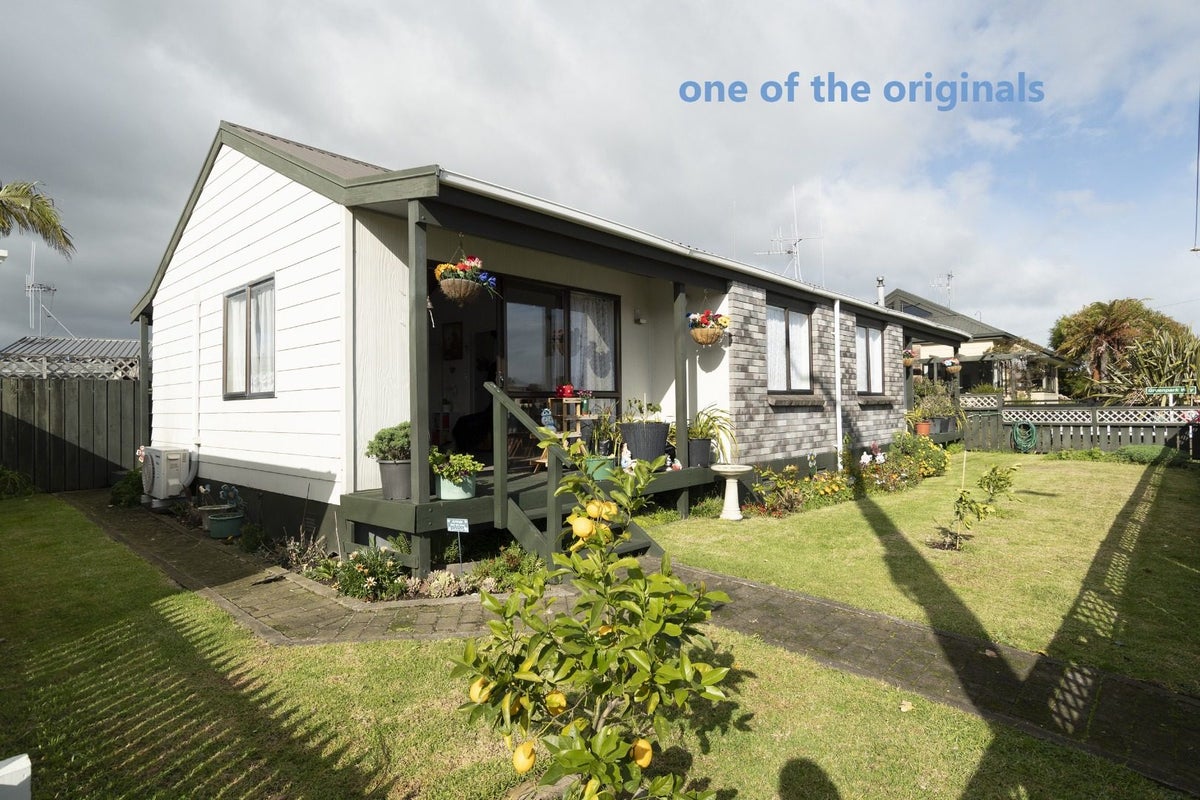 1/18 Sinclair Street, Greerton, Tauranga - Carousel 1