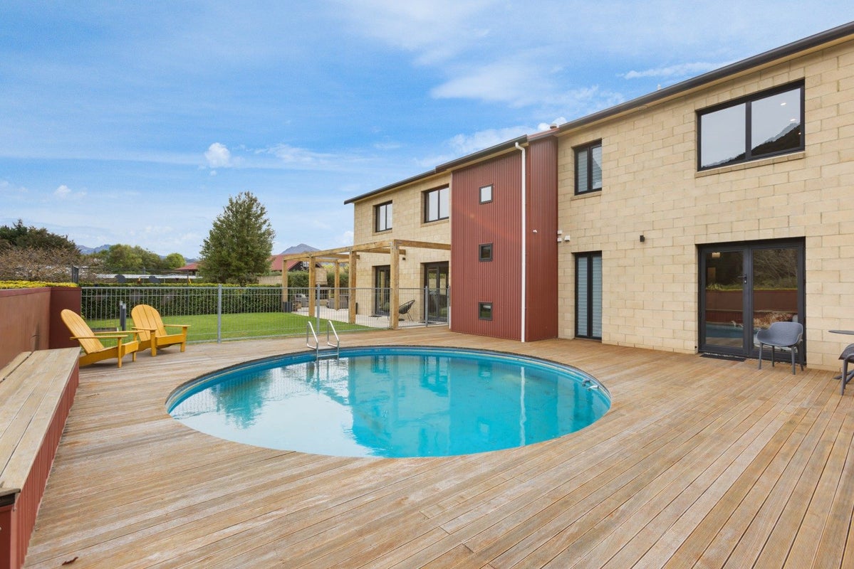 32 Rockhaven, Albert Town, Wanaka - Carousel 2