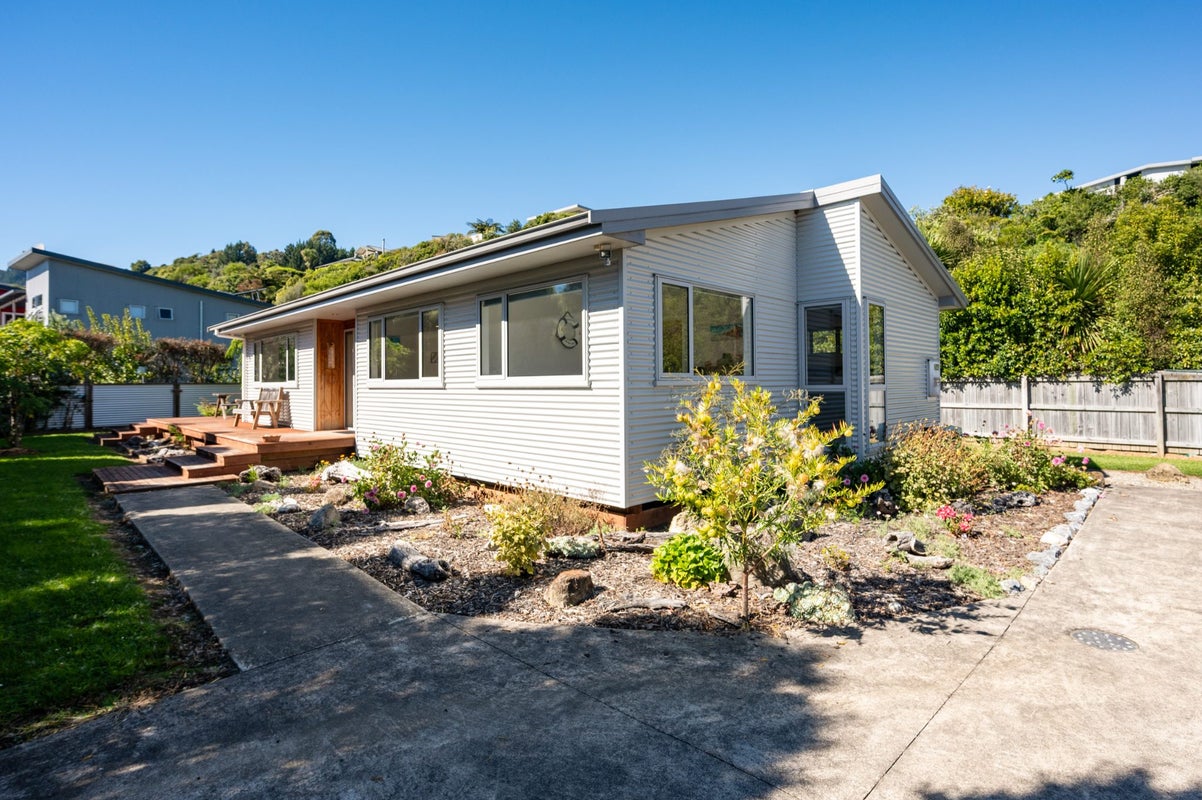 7A Watino Place, Pohara, Takaka - Carousel 2