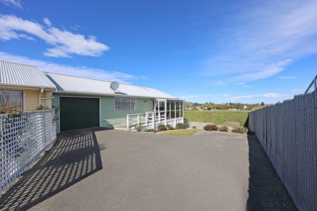53C Wansbeck Street, South Hill, Oamaru - Carousel 21
