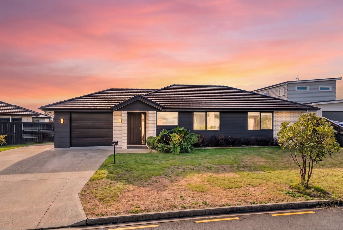 3 Wahaika Way, Papamoa Beach, Papamoa - Carousel 1
