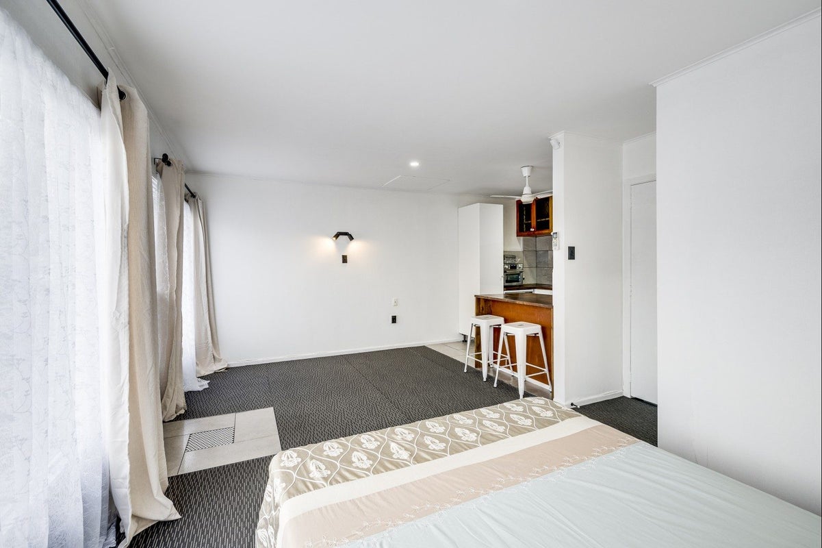 6/335 Kennedy Road, Pirimai, Napier - Carousel 2