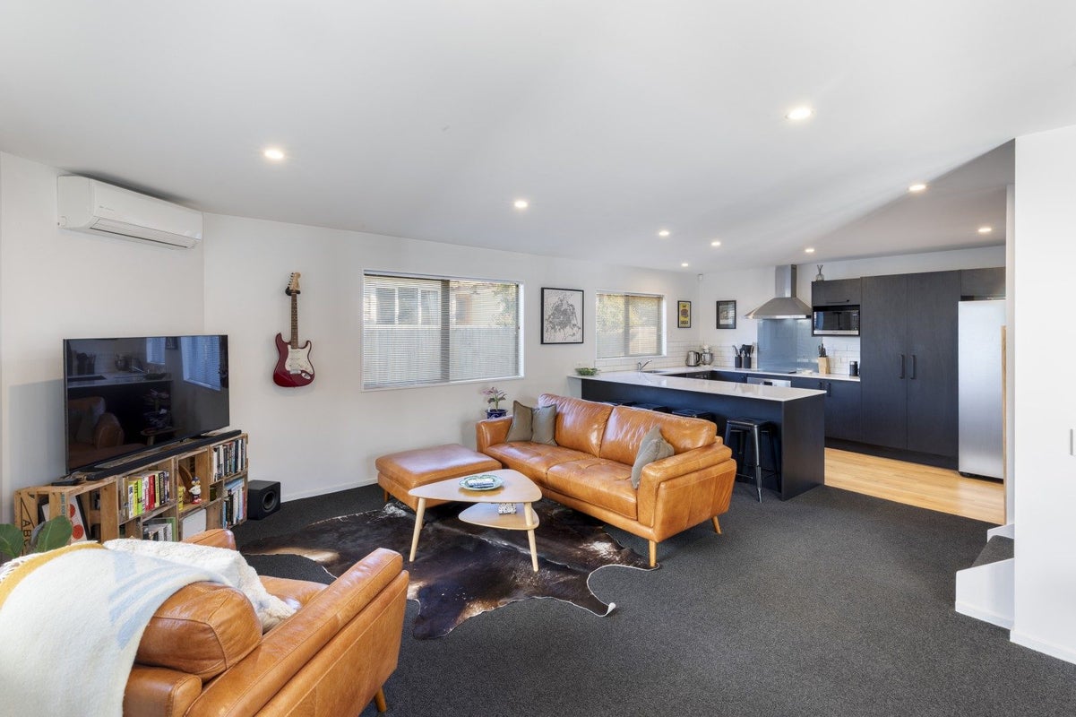 32B Southey Street, Sydenham, Christchurch - Carousel 1
