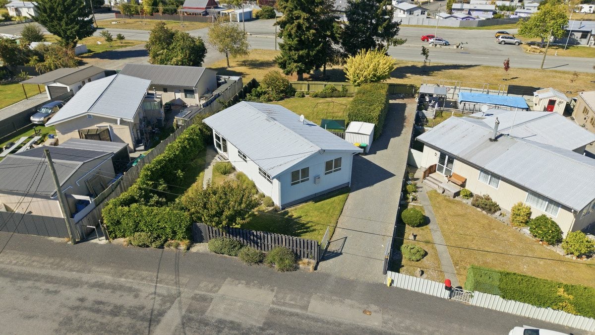 5 Rata Road, Twizel, Mackenzie, Canterbury - Carousel 2
