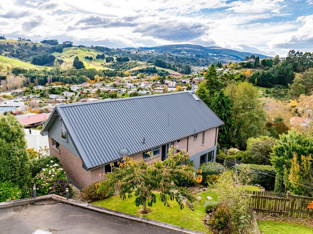 24 Leary Street, Kenmure, Dunedin - Carousel 1