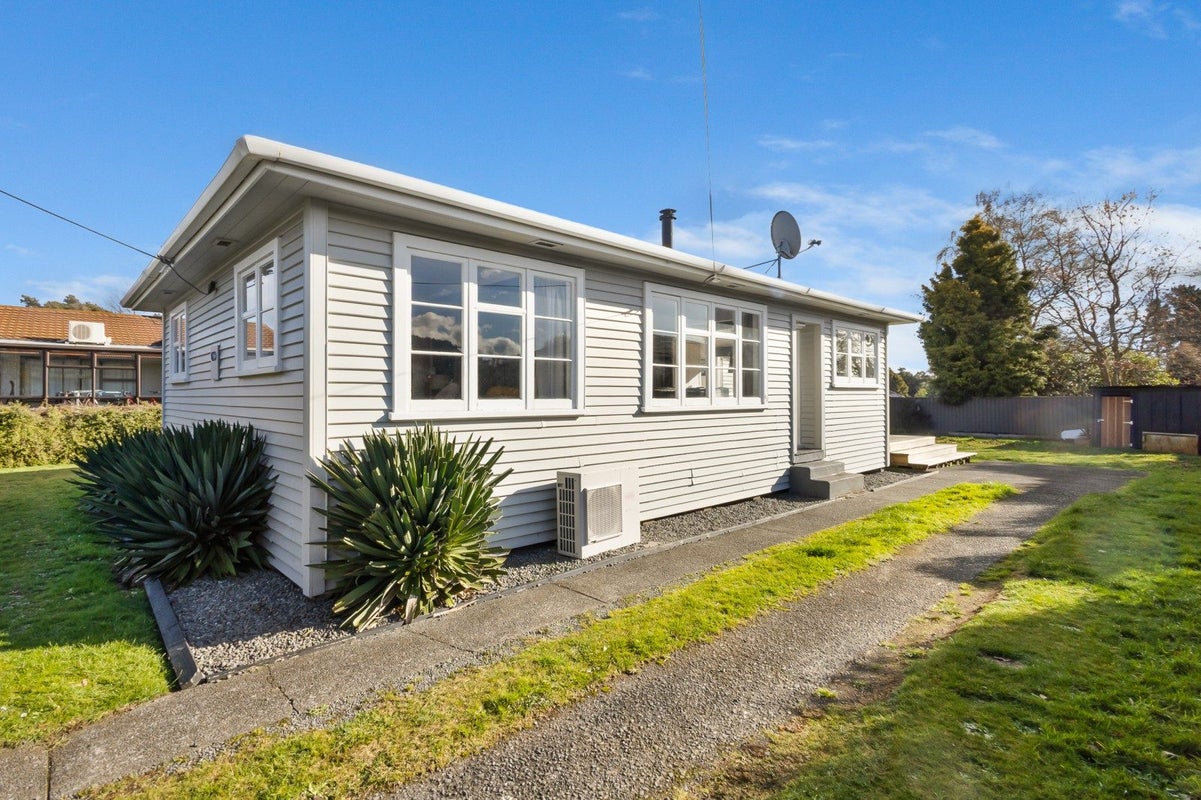 37 Goldfinch Street, Ohakune, Ohakune - Carousel 2