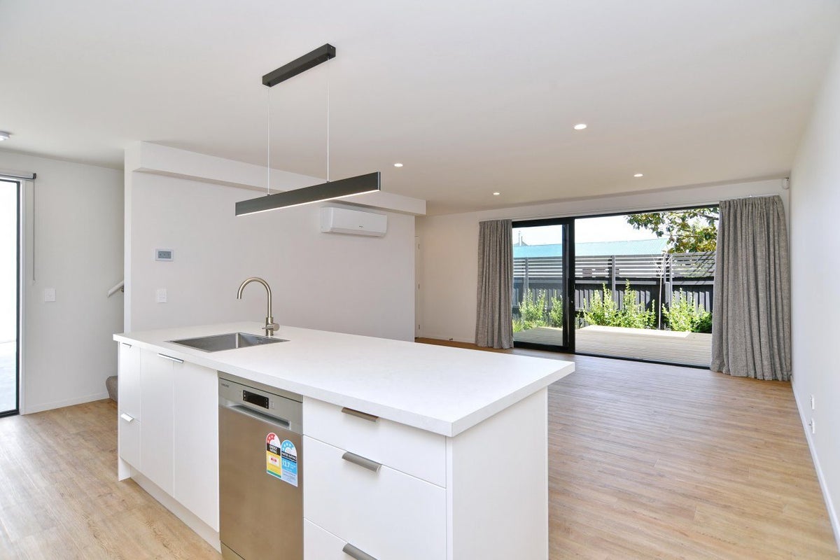 4/71 Sullivan Avenue, Woolston, Christchurch - Carousel 2