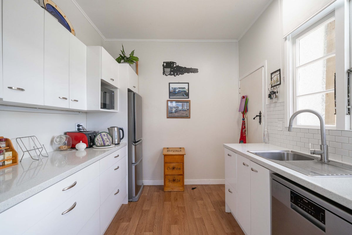 49 Ferry Road, Edendale, Edendale - Carousel 2
