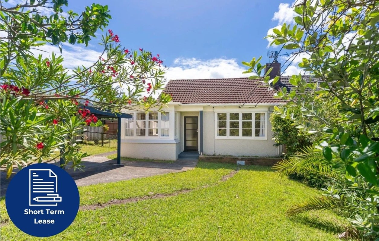 1 Handley Avenue, Narrow Neck, Auckland - Carousel 1