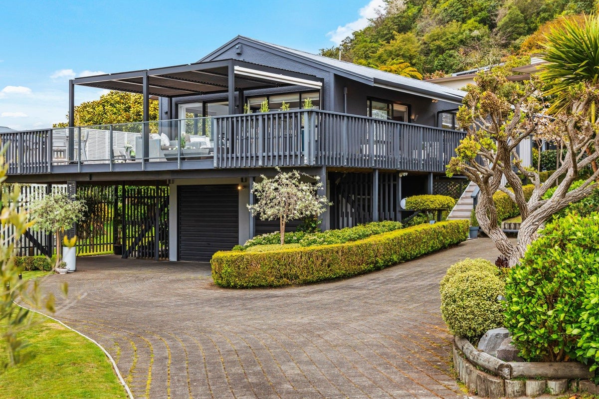 13 Silich Street, Acacia Bay, Taupo - Carousel 2