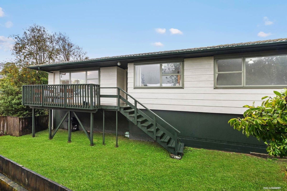 6A McGregor Street, Mount Roskill, Auckland - Carousel 2