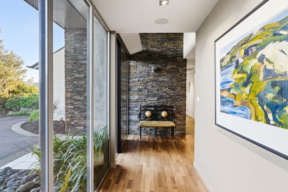 3 Sunninghurst Drive, Fairfield, Dunedin - Carousel 2