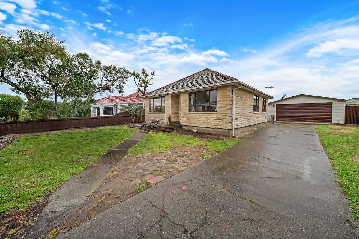 7 Tirangi Street, Hei Hei, Christchurch - Carousel 1