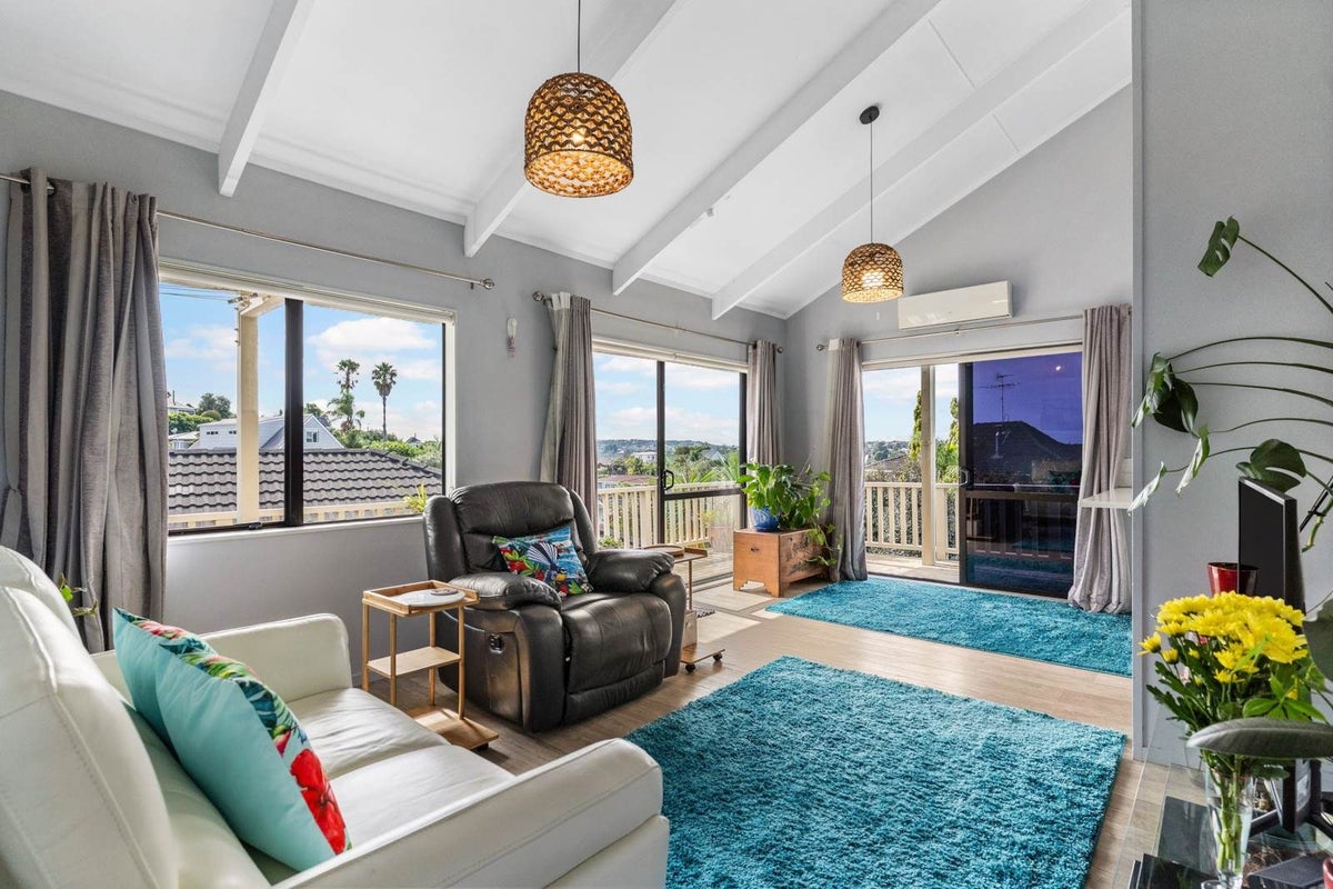 14 Tower Hill, Stanmore Bay, Whangaparaoa - Carousel 2