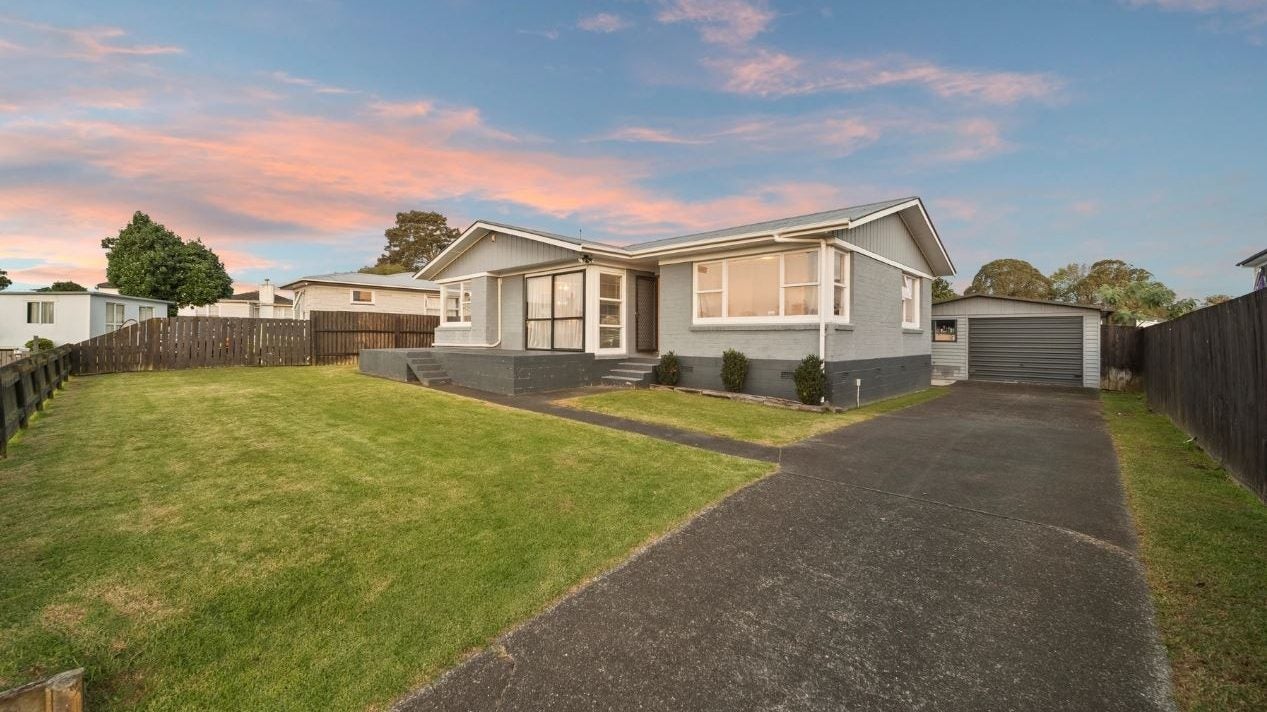 15 Bettina Place, Manurewa, Auckland - Carousel 1