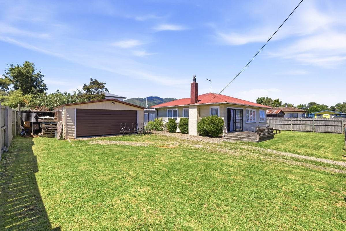 14 John Street, TAUHARA, TAUPO - Carousel 1