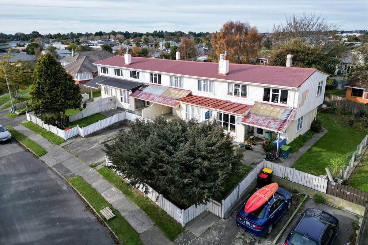 25 Lithgow Place East, Glengarry, Invercargill - Carousel 2