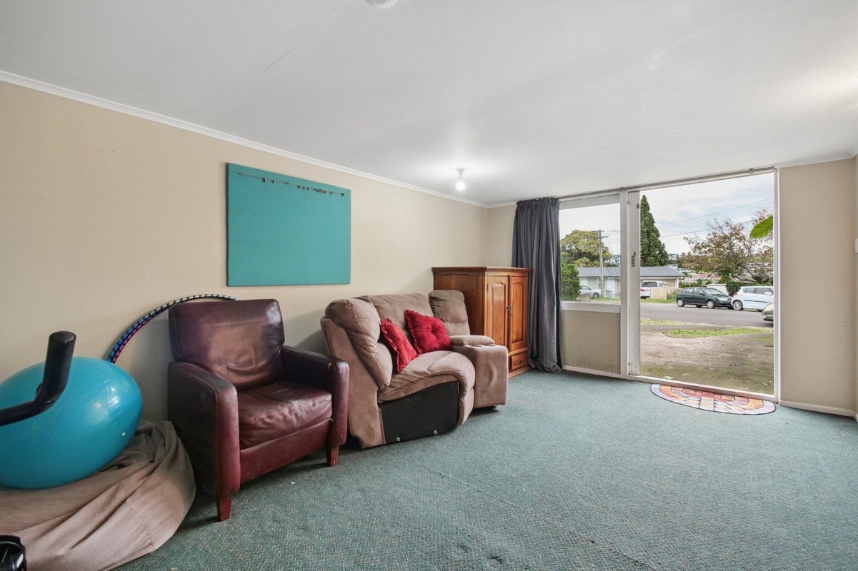 4 Filton Avenue, Brookfield, Tauranga - Carousel 15