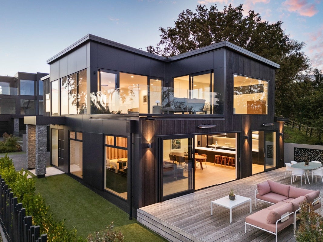 298A Riddell Road, Glendowie, Auckland - Carousel 1