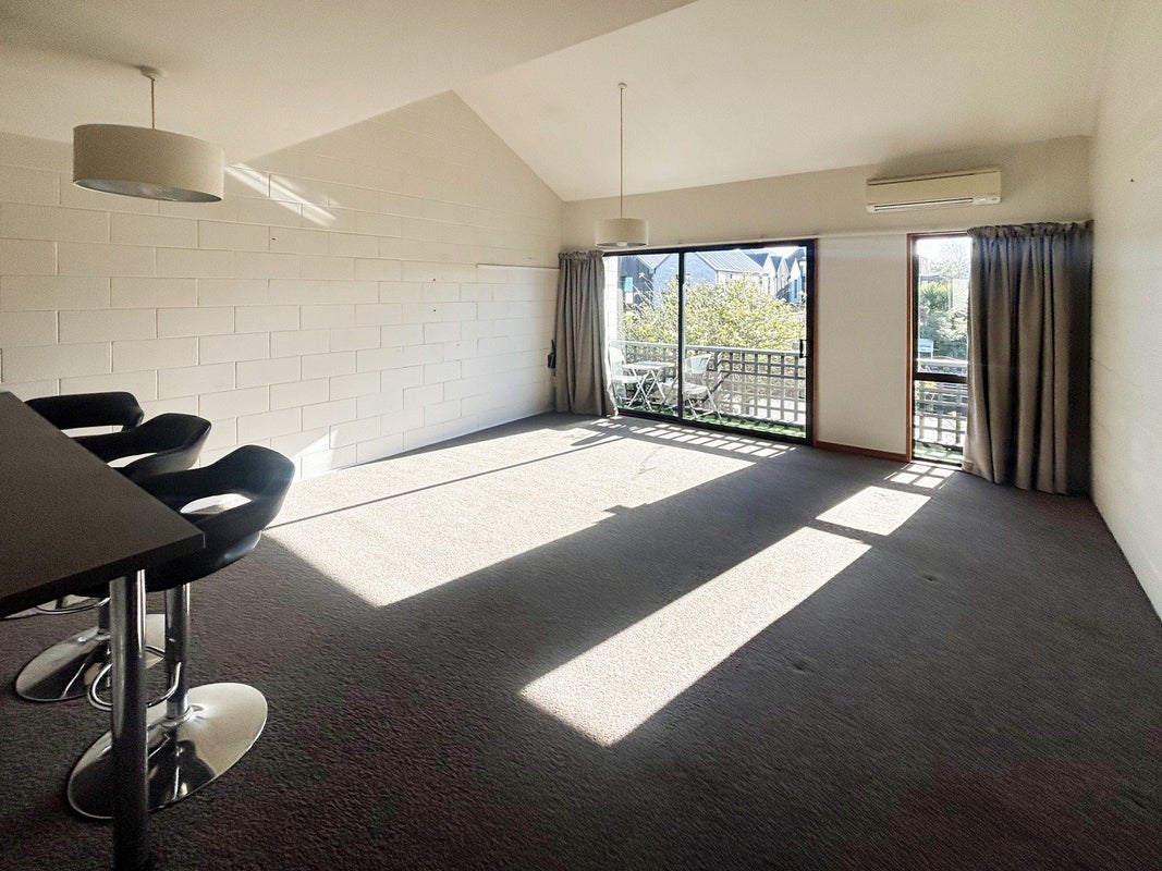 3/168 Kilmore Street, Christchurch Central, Christchurch - Carousel 1