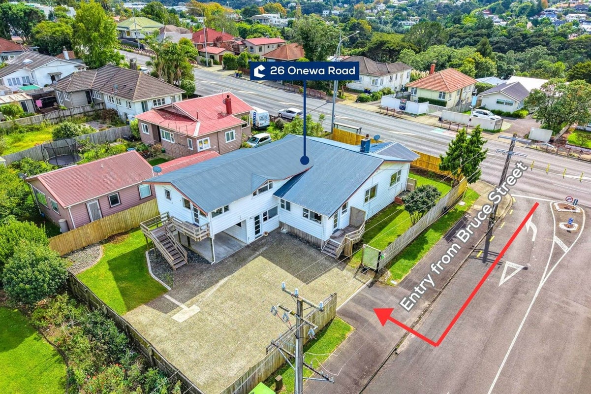 26 Onewa Road, Northcote Point, Auckland - Carousel 1