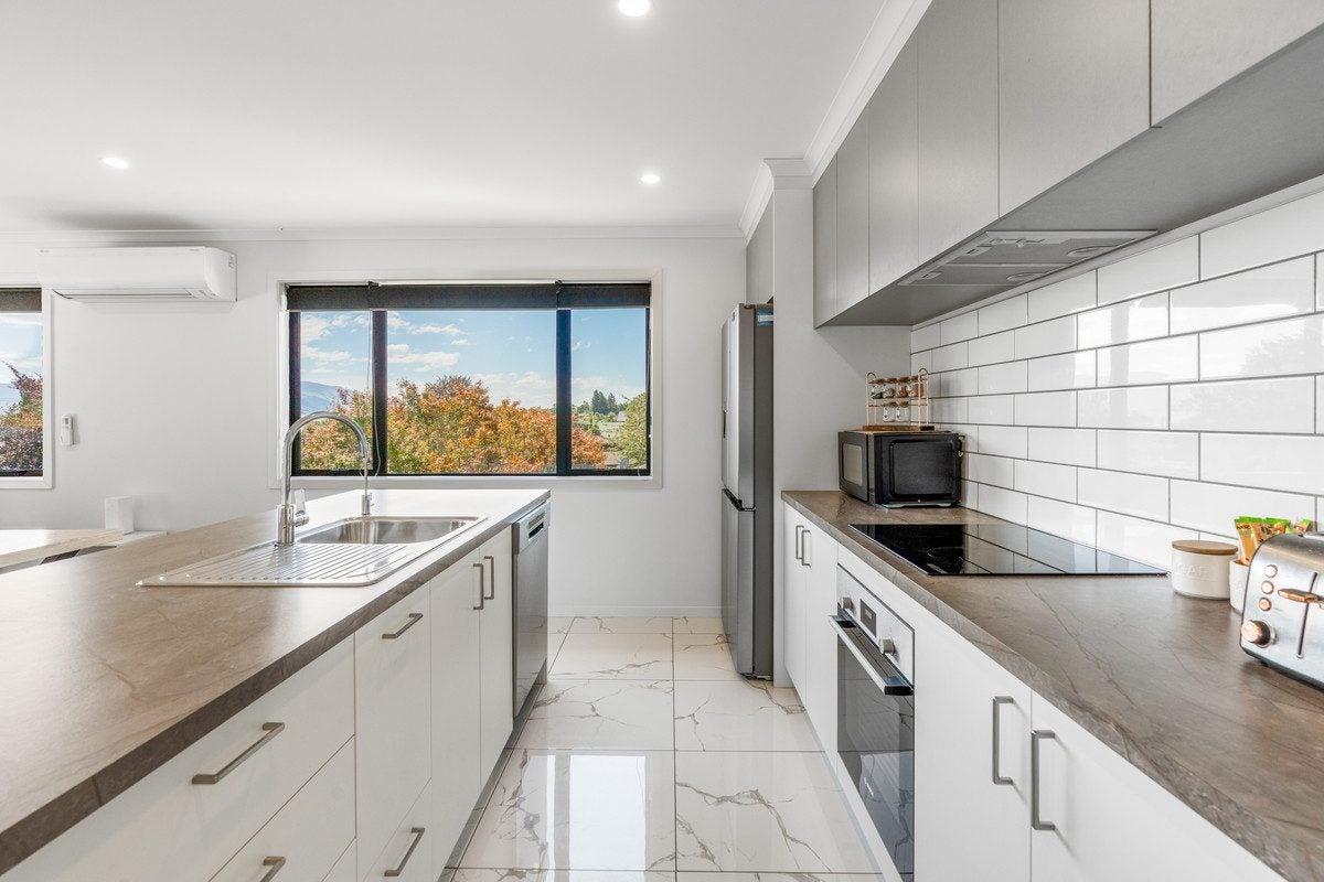 12 Goodwin Street, Waihola, Milton - Carousel 2