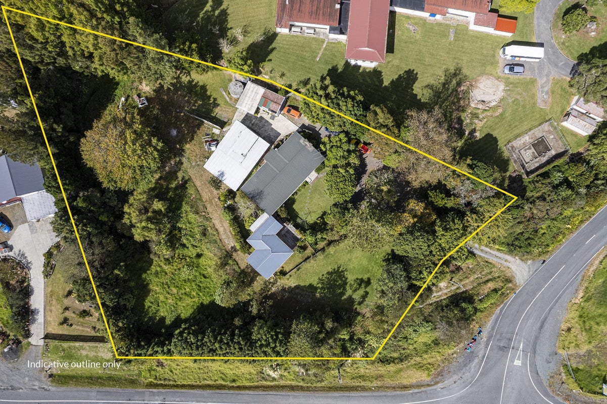 3 Crows Nest Road, Hikurangi - Carousel 1