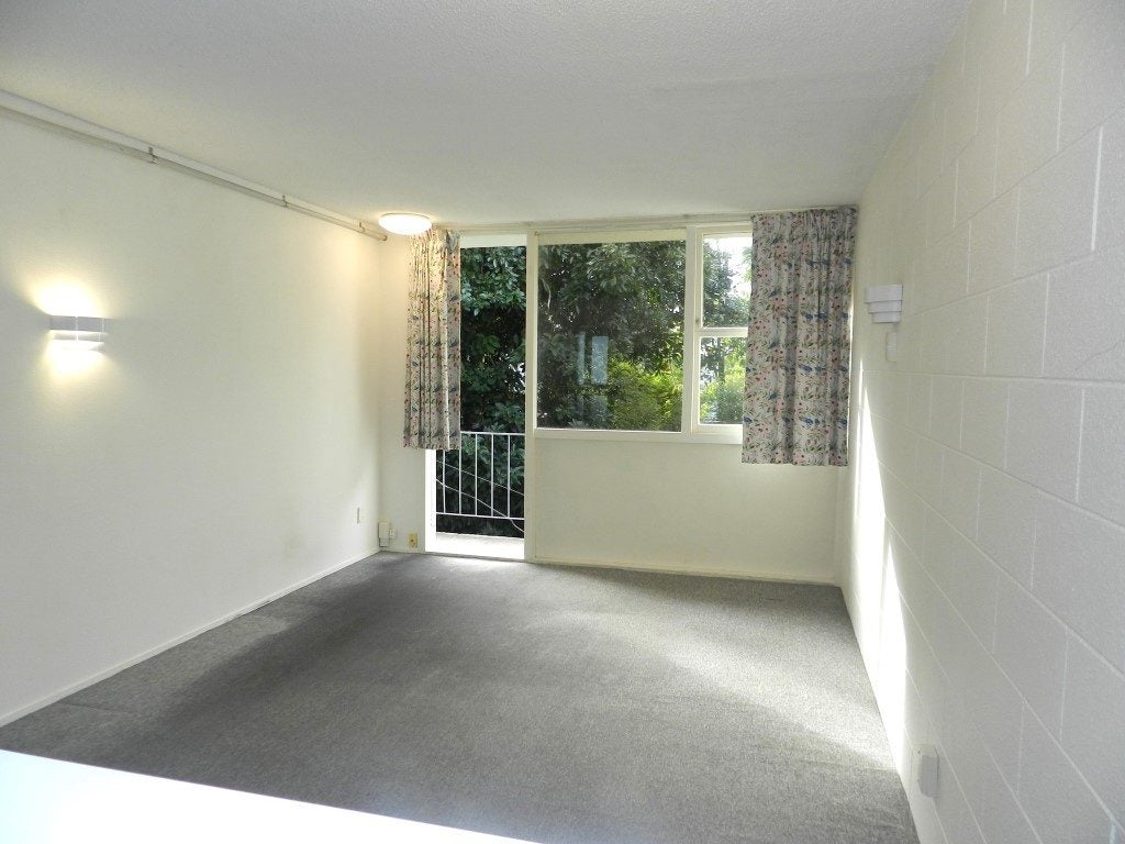 25/18 Edenvale Crescent, Mount Eden, Auckland - Carousel 2