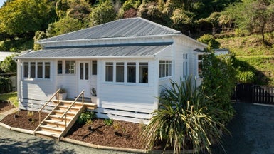 187 Tahunanui Drive, Tahunanui, Nelson - Carousel 1
