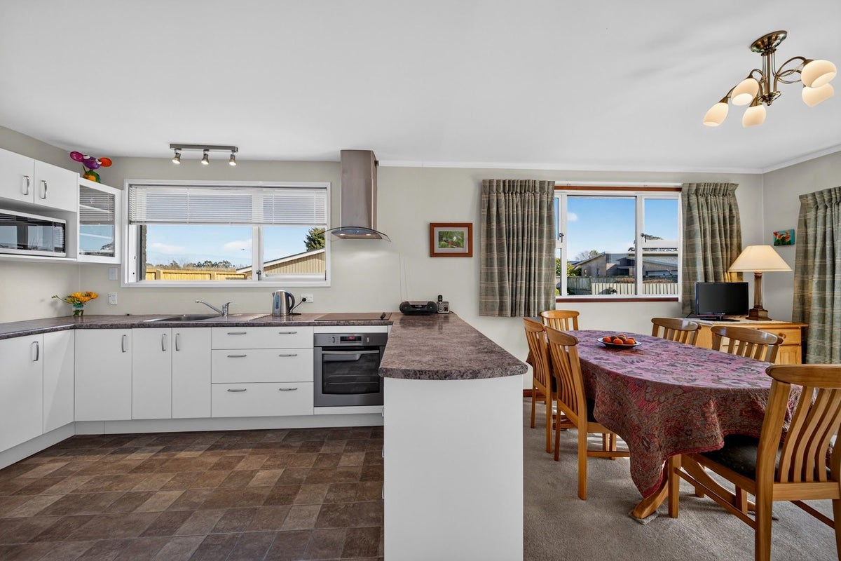 73 Crofton Road, Harewood, Christchurch - Carousel 2