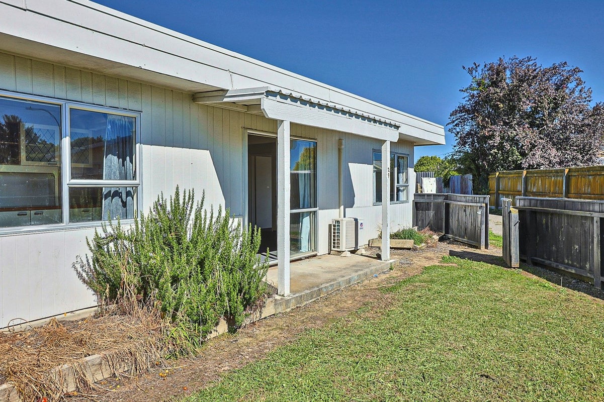 29 Bangor Street, Flaxmere, Hastings - Carousel 2