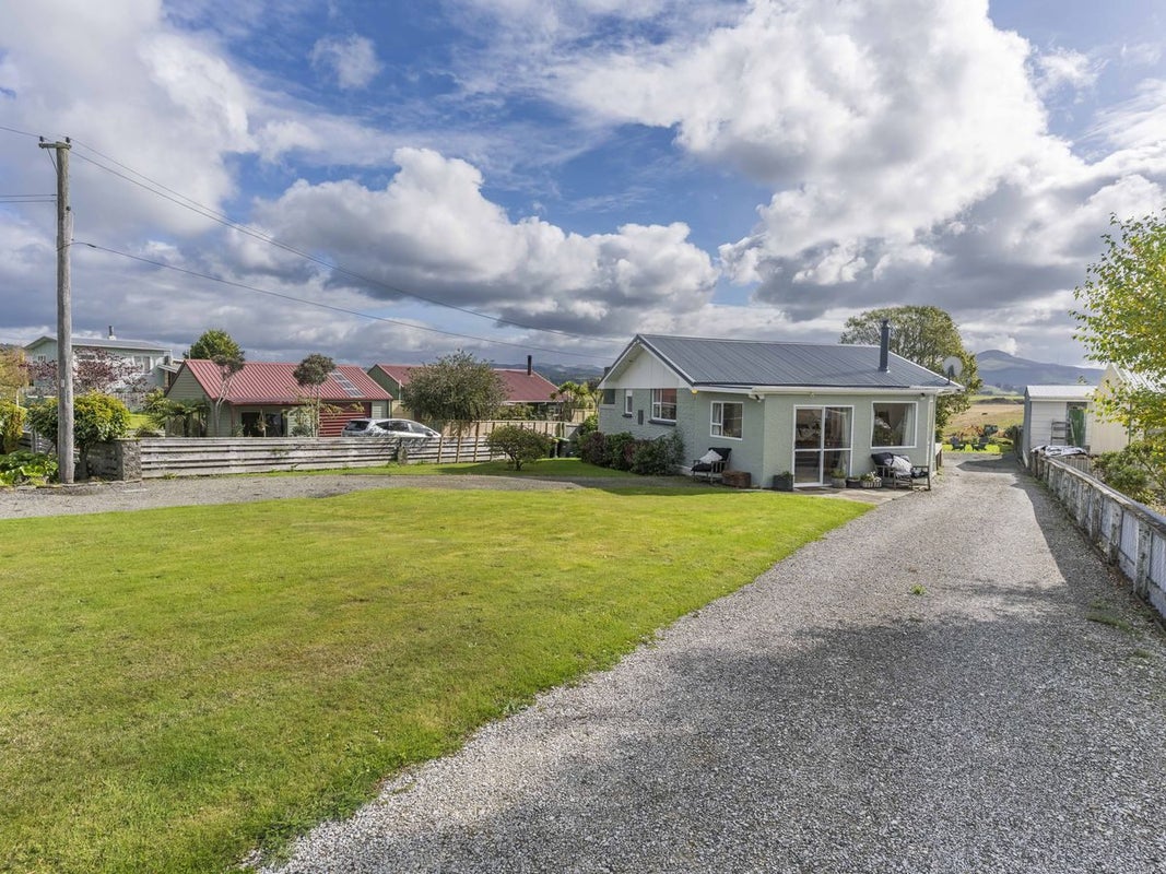 12 Kerr Street, Karitane, Waikouaiti - Carousel 27