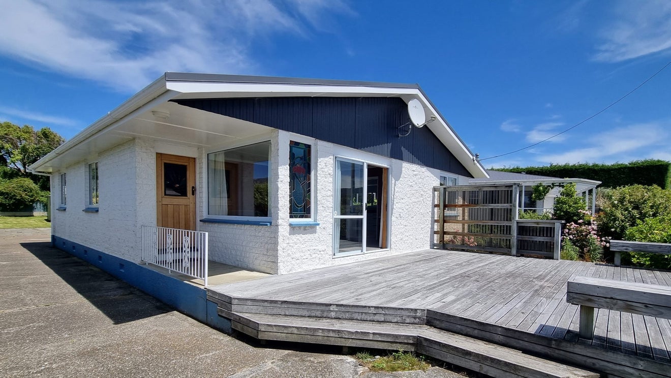33 Verdun Street, Riverton - Carousel 1